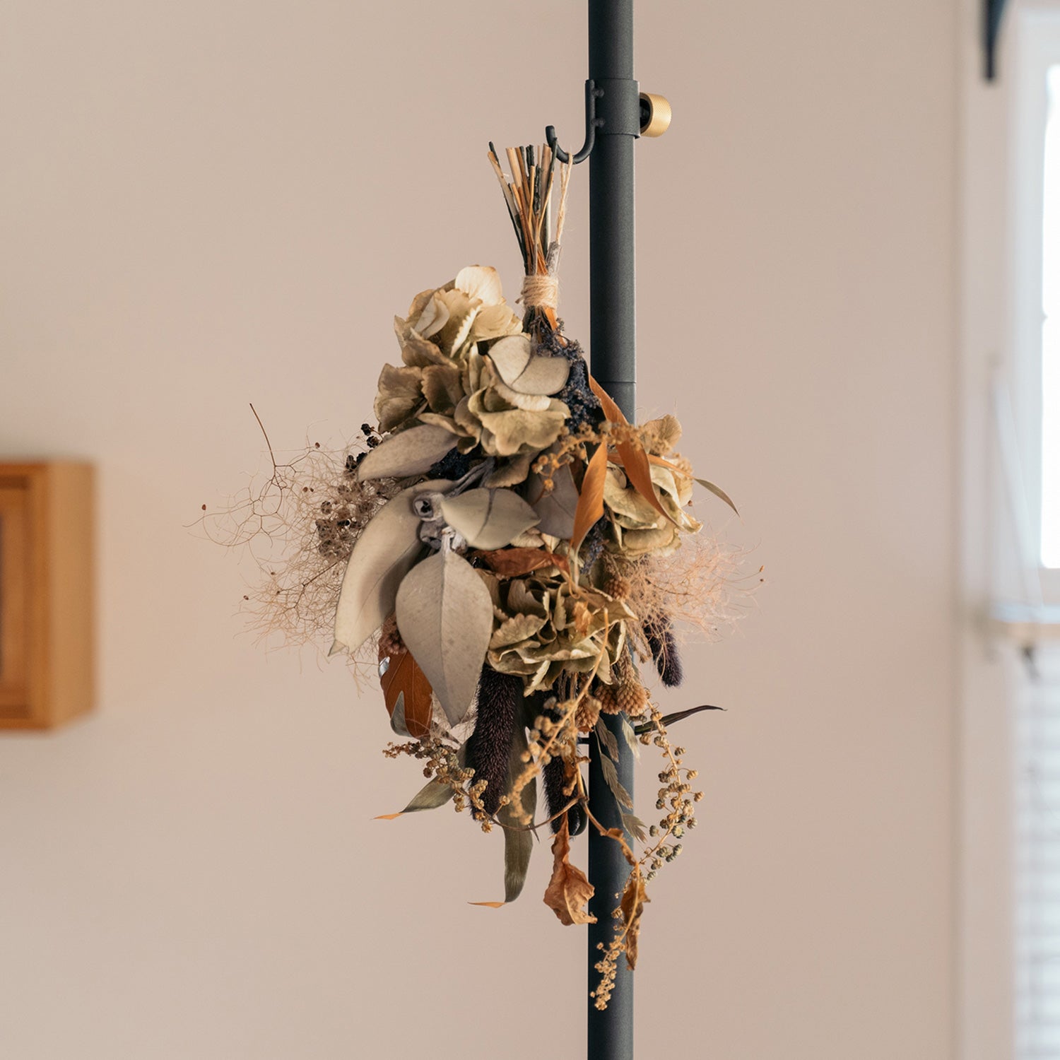 Hook A Black 縦取付 D-HOA-BK｜平安伸銅工業オンラインショップ