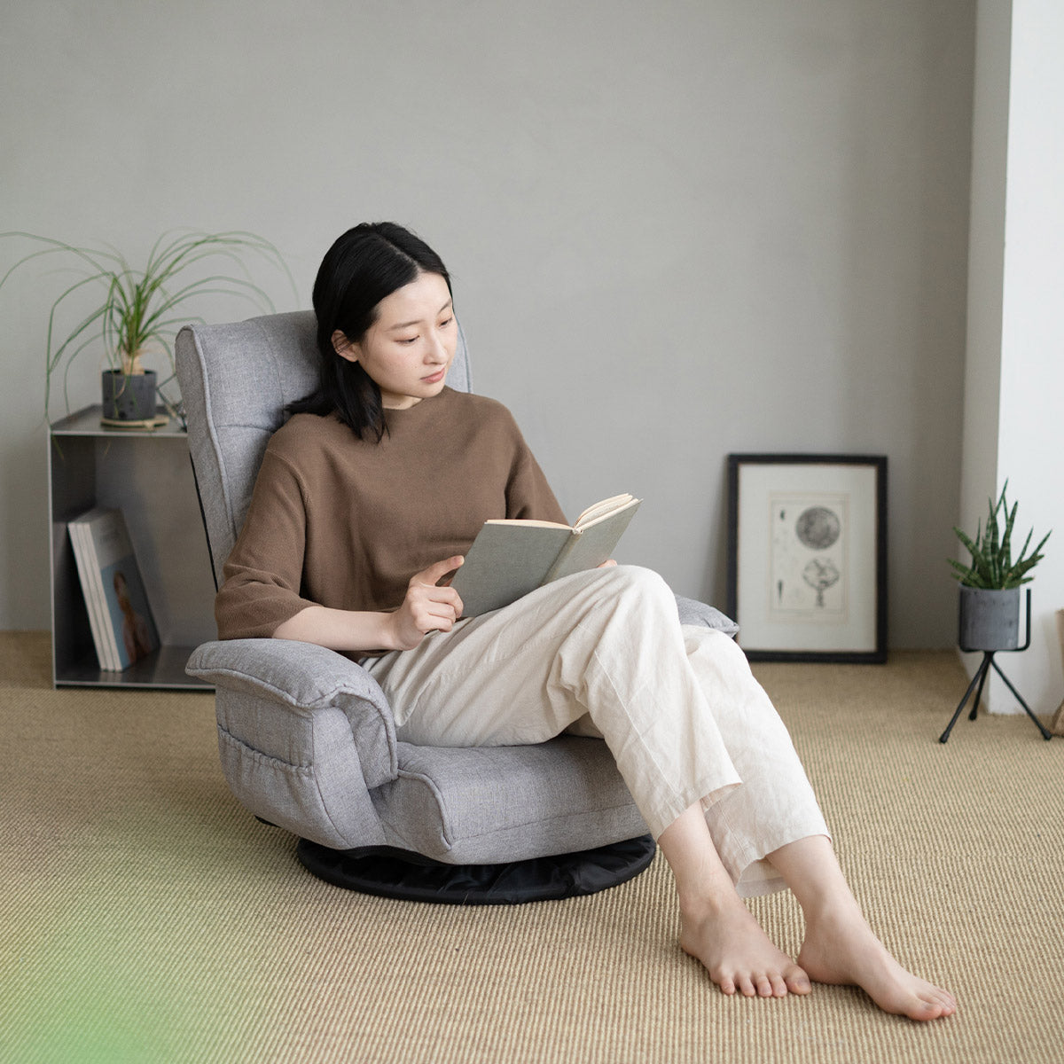 ポケットコイル 回転 座椅子 肘付き 14段階リクライニング | 寝具