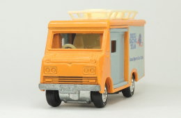 トミカ いすゞ エルフ ハイルーフ ISUZU RACING TEAM No.49-2 日本製