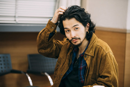 King Gnuが泥臭さと共に語る、若者とロックバンドが作る「夢」 | CINRA