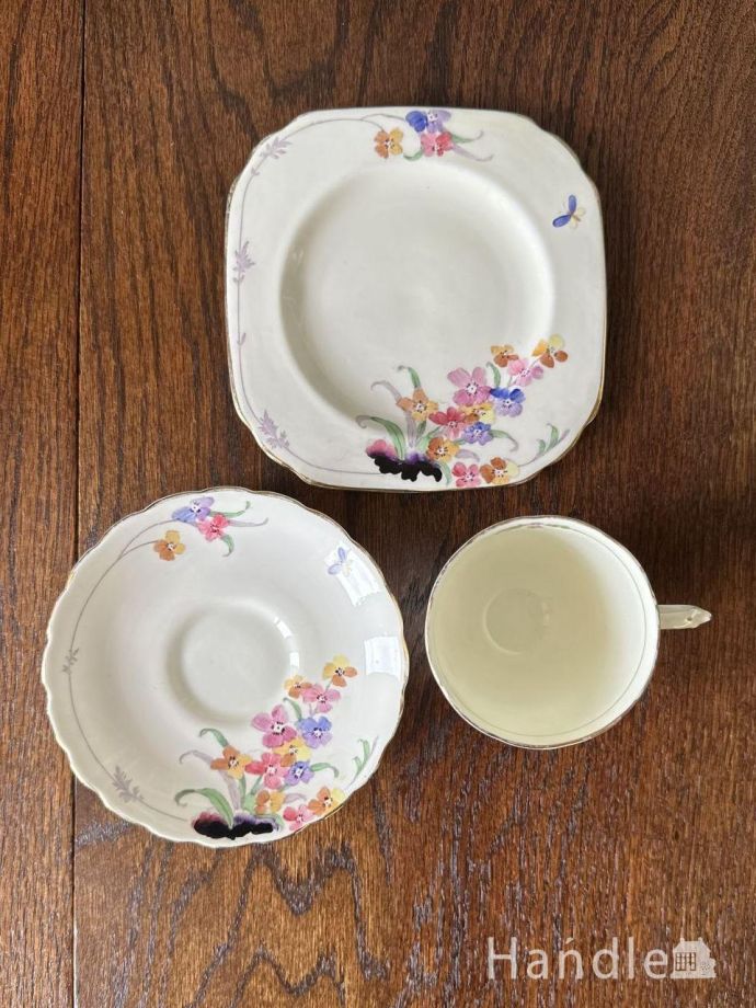 イギリスから届いたアンティークトリオ、TUSCAN(タスカン)の手描き