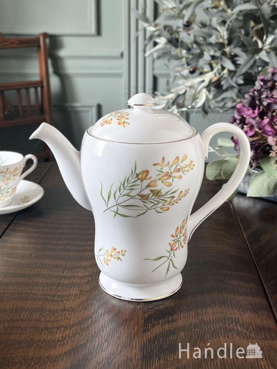 アンティークの銀雑貨、気品あるシルバープレートのティーポット(k