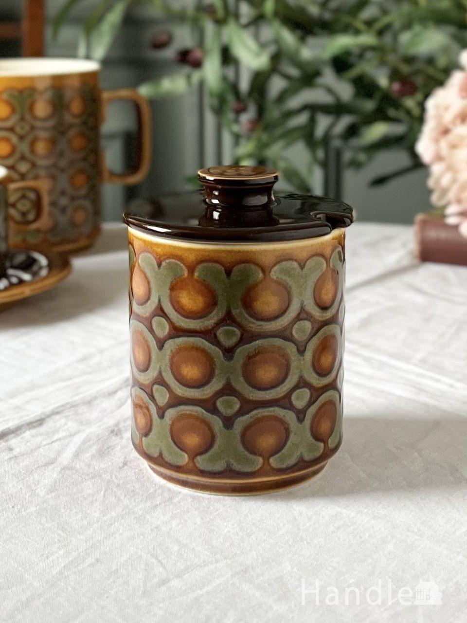 イギリスのアンティーク食器、ブルーの色がキレイな蓋付のシュガー