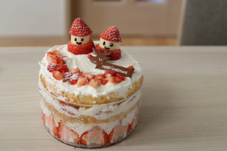 iittalaのFloraフローラボウル150mmで作るケーキが簡単可愛くって