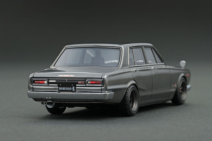 IG1595 1/43 Nissan Skyline 2000 GT-R (PGC10) Silver | LINE UP
