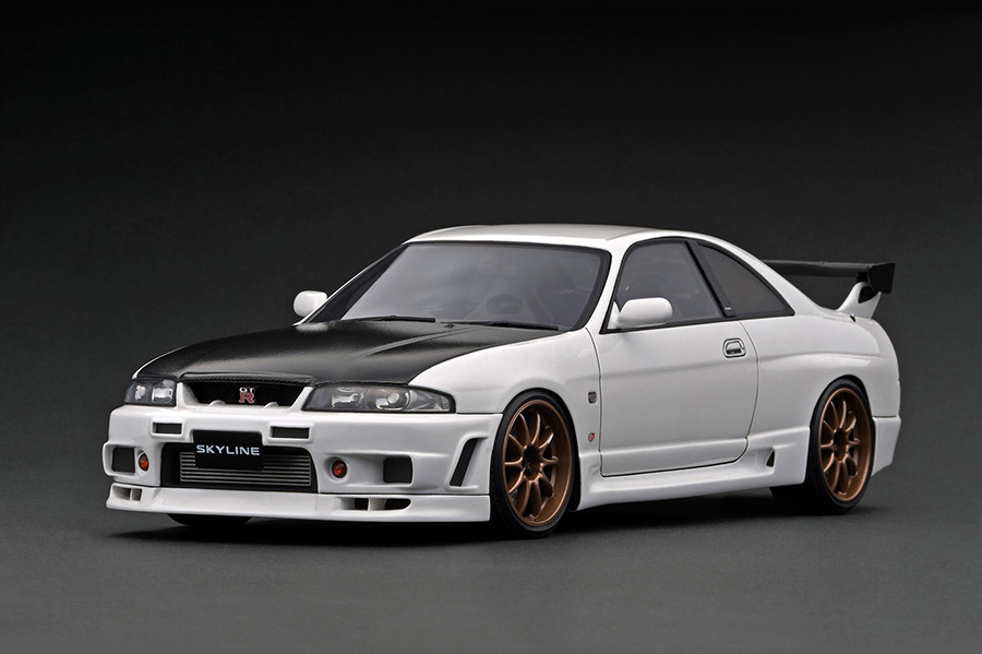 IG2781 1/18 Nissan Skyline GT-R (BCNR33) White | LINE UP | [公式