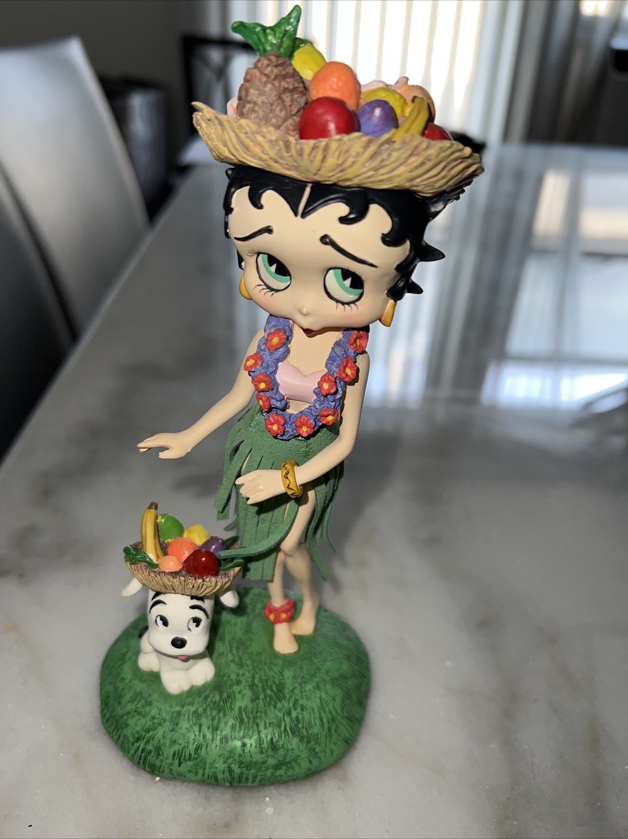 Danbury Mint Betty Boop Hawaiian Holiday Figurine 7 inches Tall