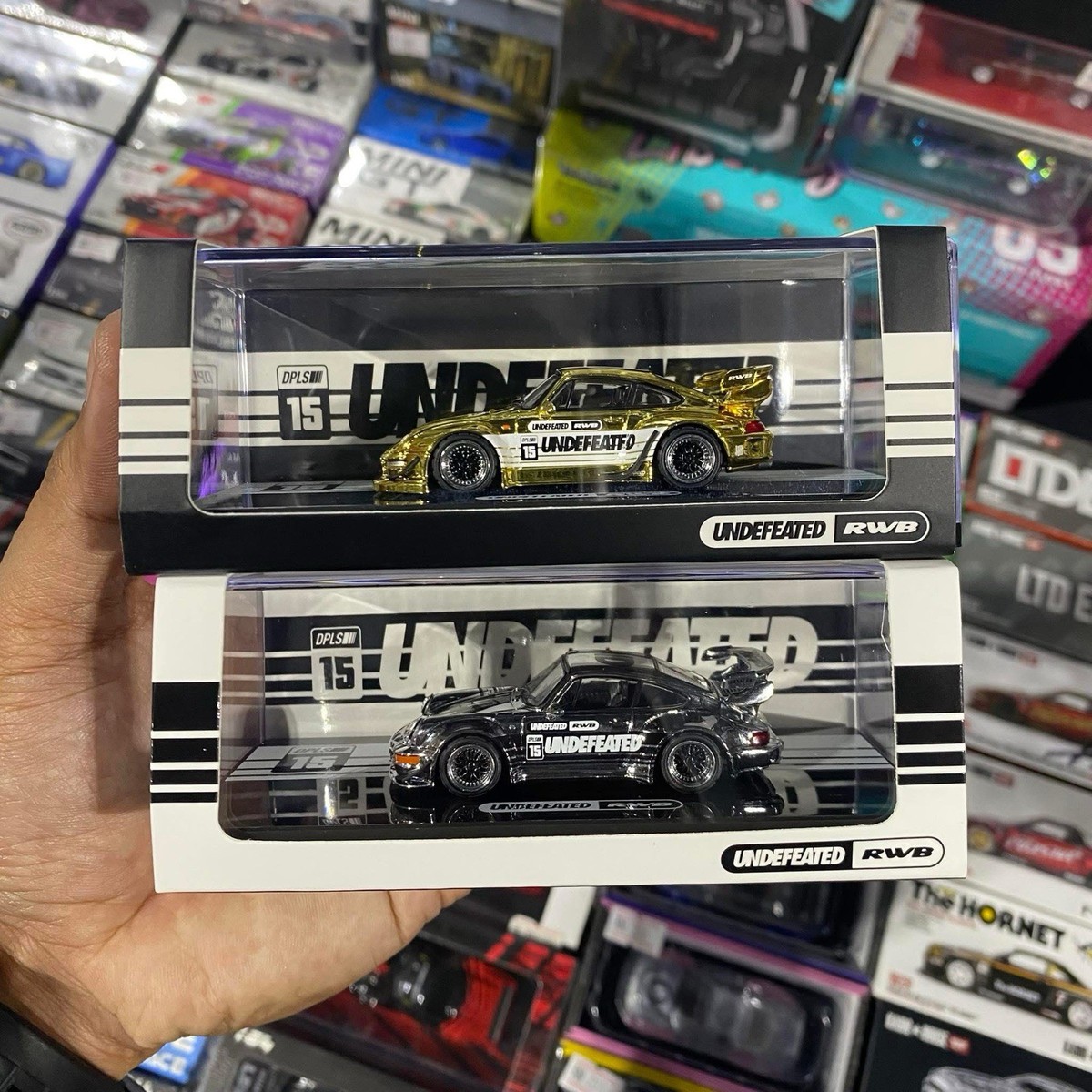 Pair CHASE - INNO64 x DLPS Porsche RWB 993 UNDEFEATED - TASKL 2025