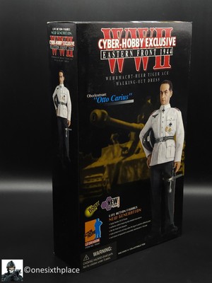 1:6 Dragon Cyber-Hobby WWII German Commander Oberleutnant Otto