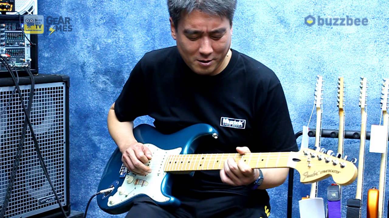 Fender Mexico Deluxe Lone Star Stratocaster - YouTube