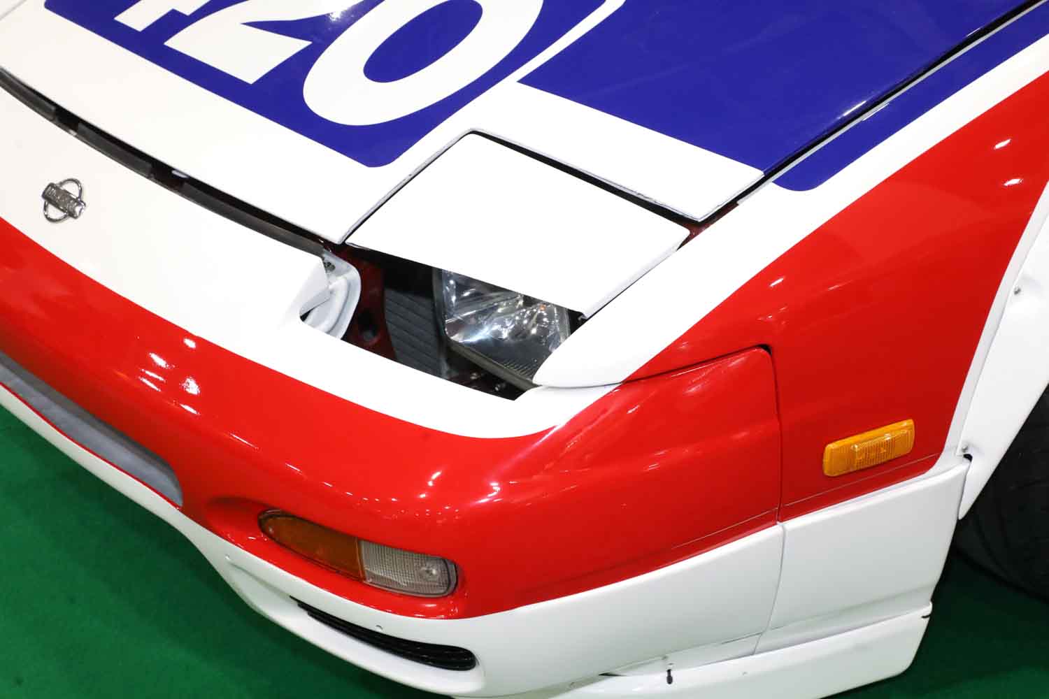 懐かしの顔面移植「ワンビア」なのに「180SX」ではなくZ31型