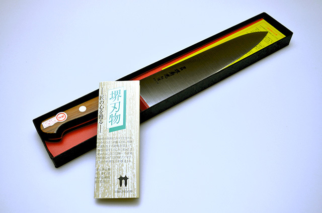 村田刃物】菊虎 別作 牛刀 210mm,鋼包丁,堺包丁ステンレス,村田刃物,堺