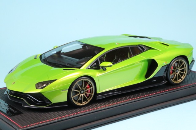 MRコレクション 1/18 ランボルギーニ アヴェンタドール アルティメイト