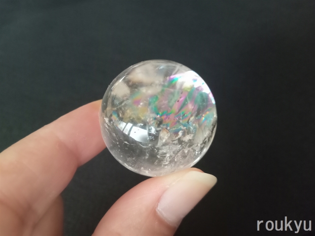 虹入り水晶丸玉（丸玉）【R-Quartz24-002】