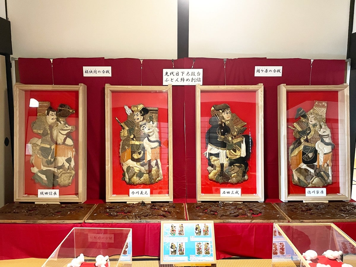 先代日下太鼓台のふとん締め刺しゅう - 東大阪経済新聞