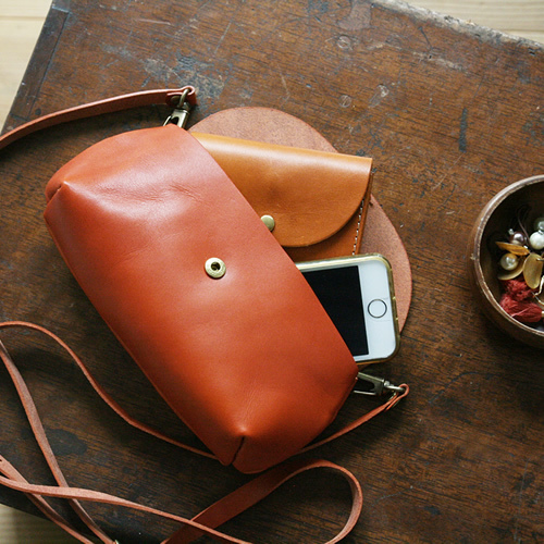 名入れ対応】【栃木レザー ミニショルダー バッグ ポーチ】 pot ポット