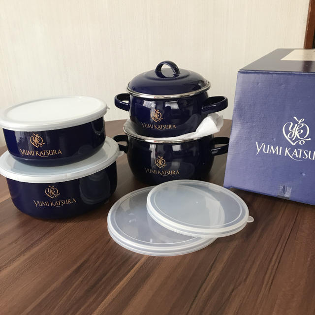 YUMI KATSURA - 桂由美オシャレなデザイン ホーロー鍋容器セット の