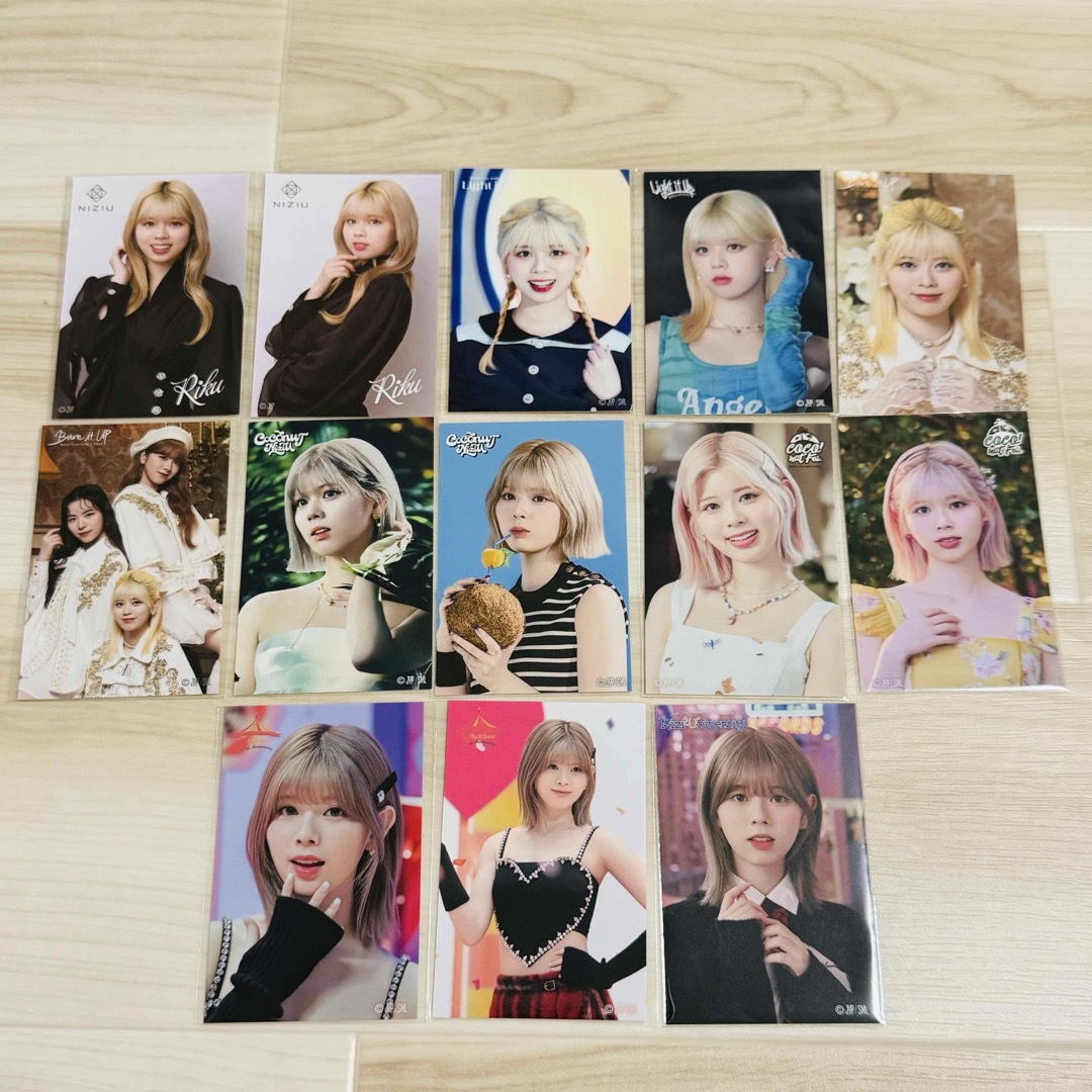 NiziU - NiziU リク FCくじ オリジナルステッカー 13点セットの通販 by