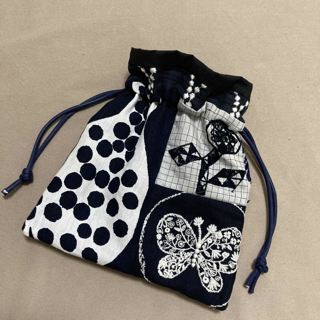 ハンドメイド ミナペルホネン パッチワーク ポーチ forest wing