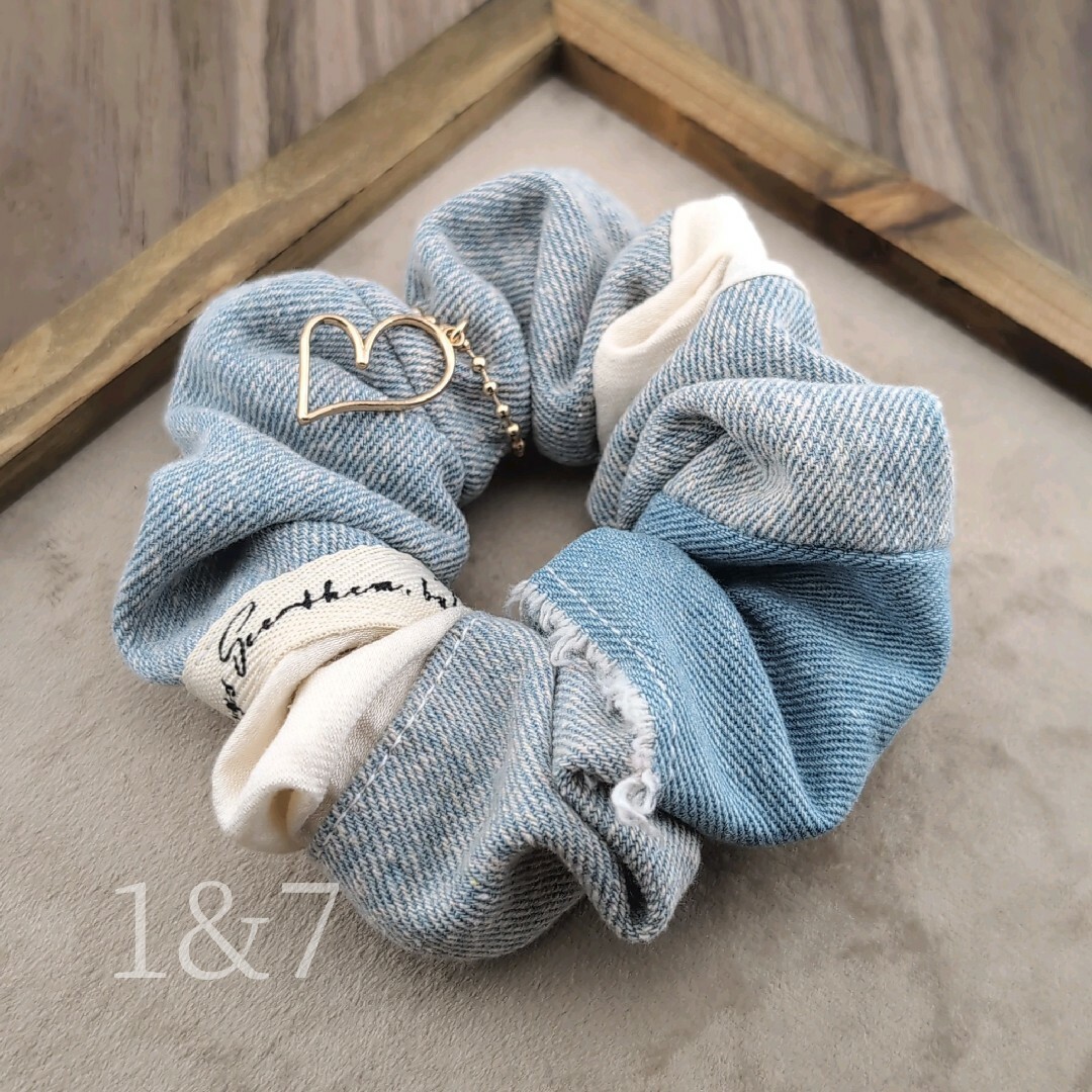 ゴム交換可能* デニムシュシュ heartの通販 by 1&7(デニムリメイク