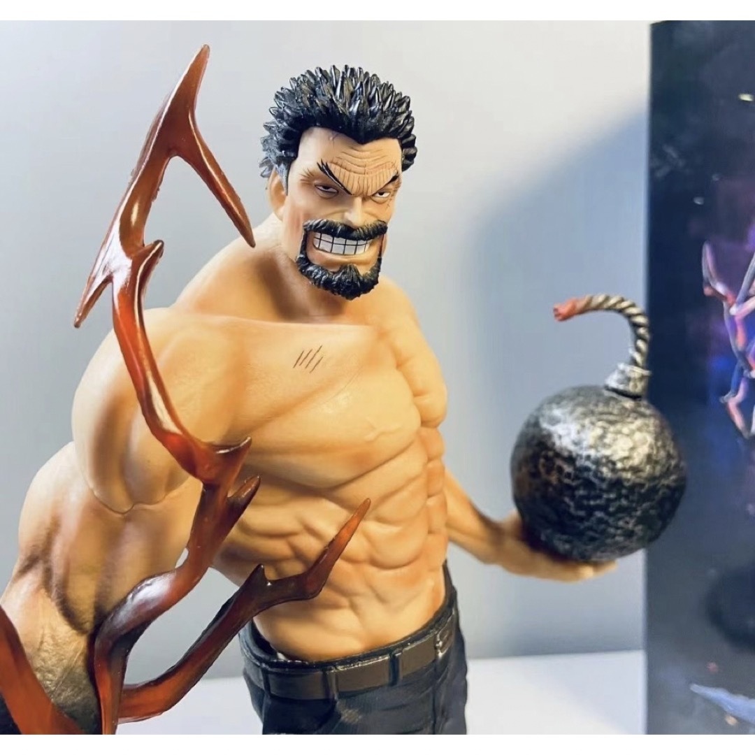 ワンピース POP モンキー・D・ガープ フィギュア PVC製品ガレージ