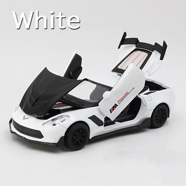 CORVETTE（コルベット） シボレー C7 1/32 ミニカー 全5色 ライト点灯