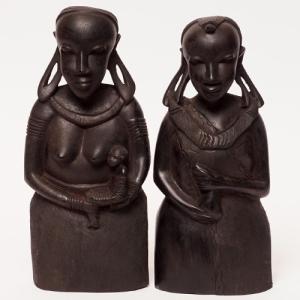 アフリカ タンザニア 黒檀彫刻 (老人) A 木彫り マコンデ