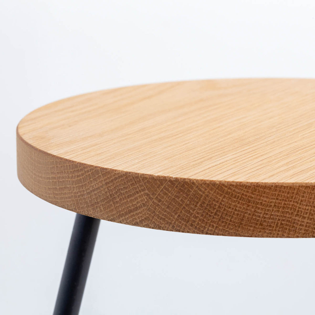 Natural - Craft アイアン スツール オーク無垢材 – KANADEMONO