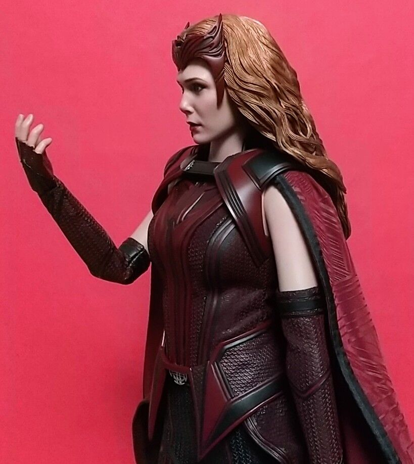 魔術書ダークホールドが付属】HOTTOYS テレビマスターピース