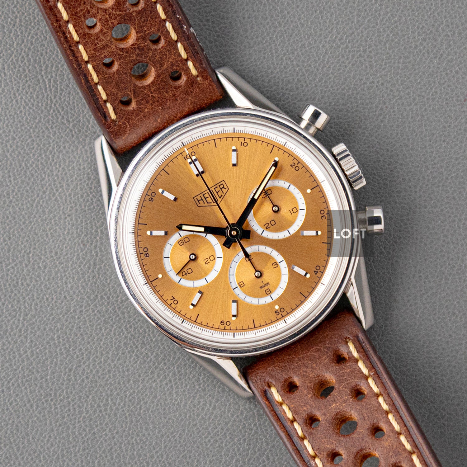 Heuer Carrera 1964 Lemania Salmon 36mm – LOFT
