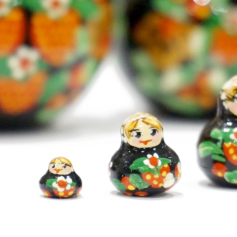 ロシア ガリーナ・チェーホワ作 ミニマトリョーシカ（10P） MAT-111