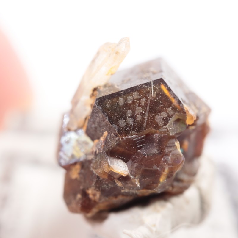 奈良県産 レインボーガーネット | 鉱物標本,カ行,ガーネットグループ