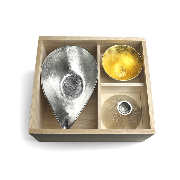 片口 - 大・富士山 FUJIYAMA 錫・金箔セット(桐箱入）｜錫製雑貨・酒器