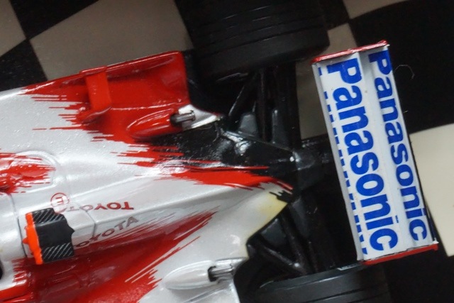 1/43 ミニチャンプス 400030020 パナソニック トヨタ レーシング TF103