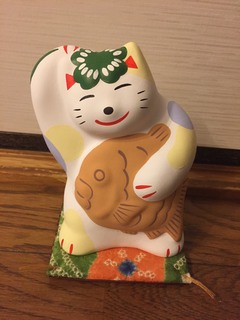 輪葉葉（幸運の招き猫）の1月限定のねこについてMARYの日記