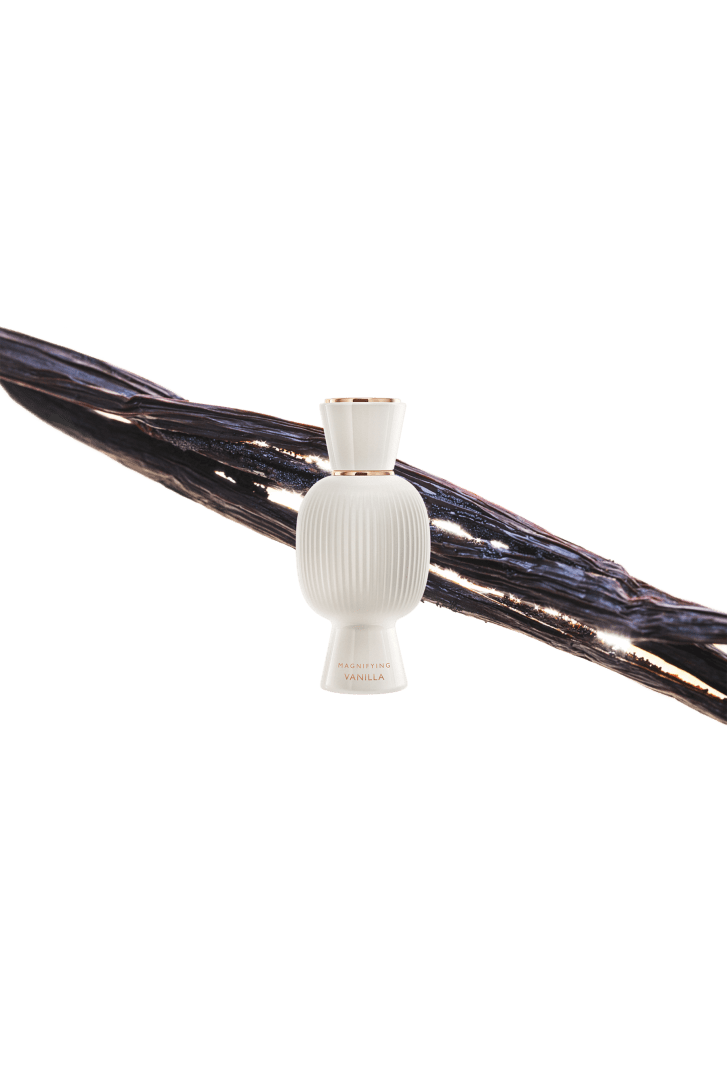 マグニファイング バニラ オードパルファム 1.35 oz/40 ml | ブルガリ