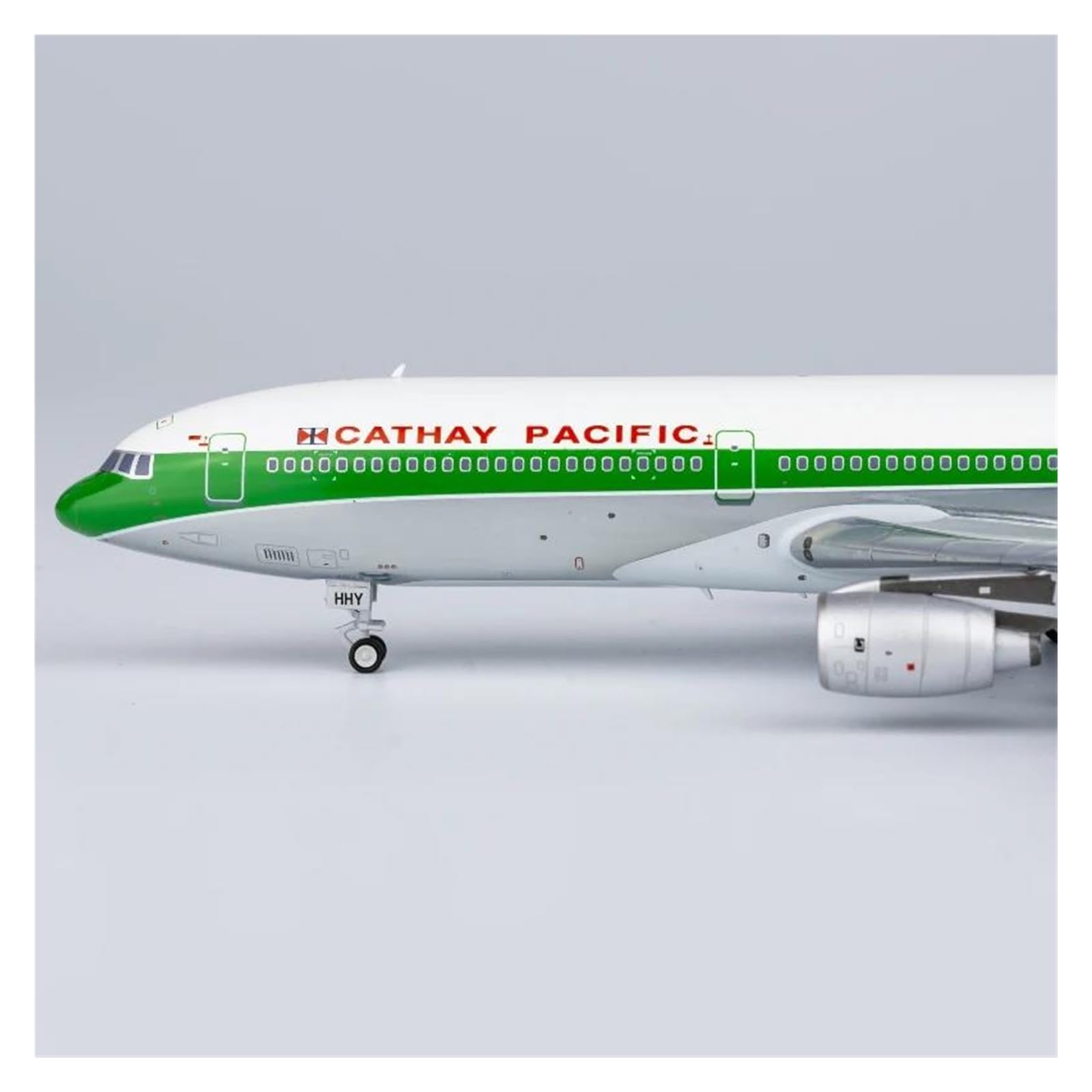 Amazon.co.jp: 航空機 キャセイパシフィック L-1011-1 VR-HHY Diecasts