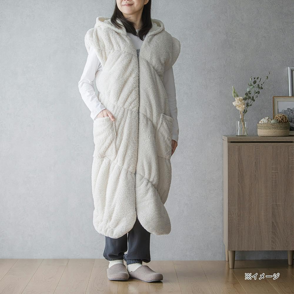 Amazon.co.jp: カインズ(CAINZ) 羽織れるあったかロールクッション BIG