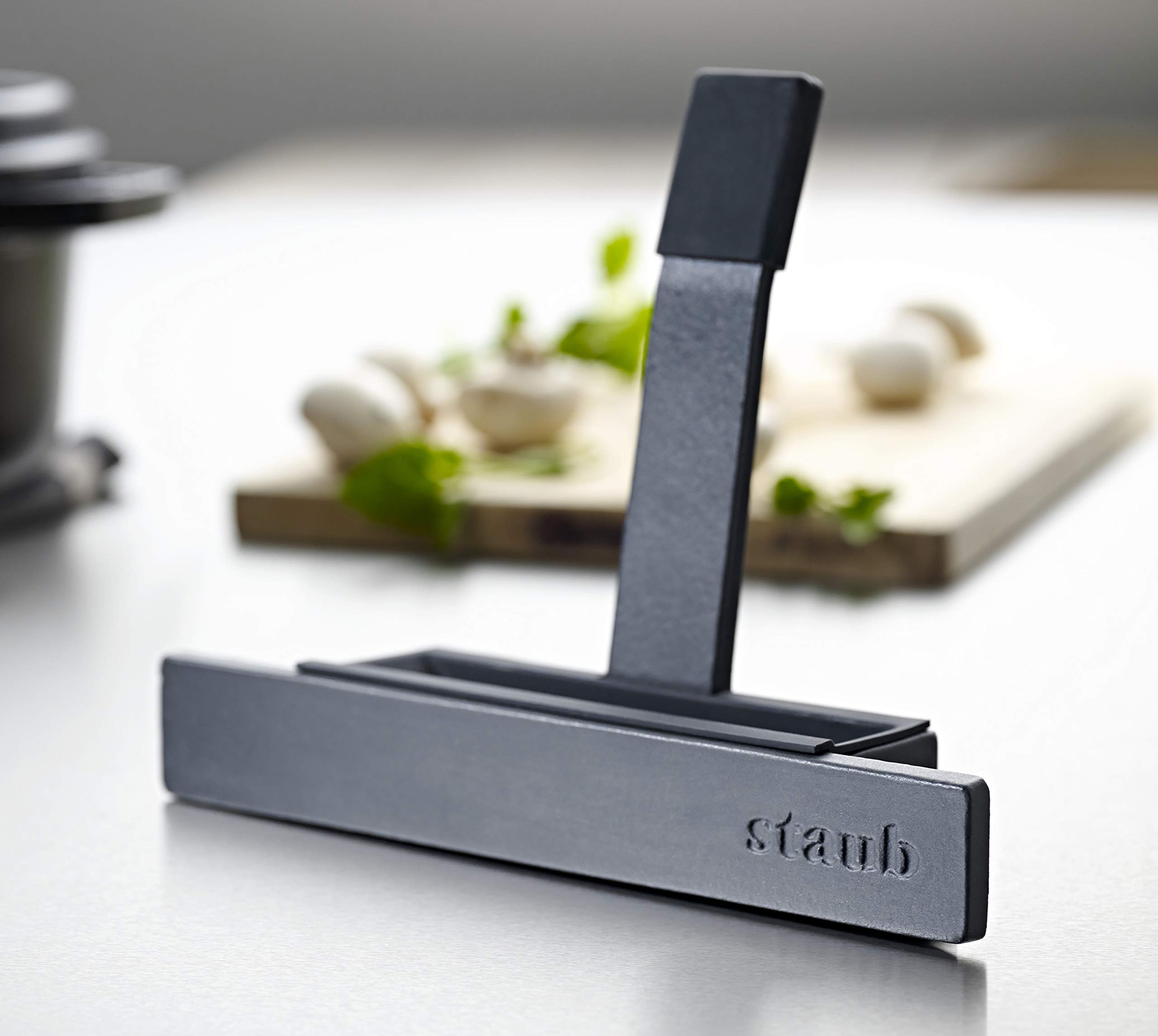 Amazon.com - Staub 40511-364-0 Lid Holder, for 20-33 cm lids, Black