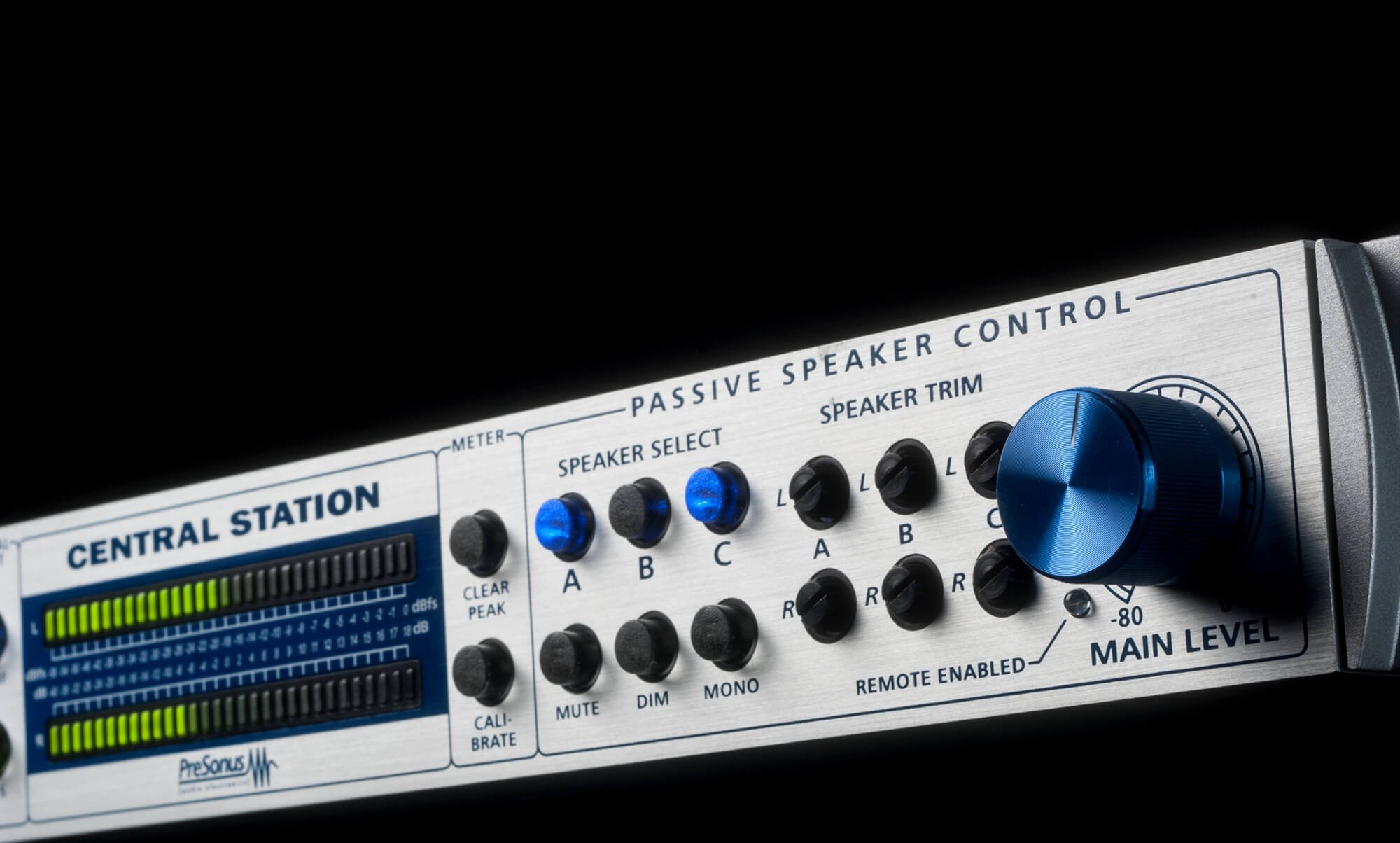 Amazon.co.jp: PreSonus Central Station + CSR-1 モニター