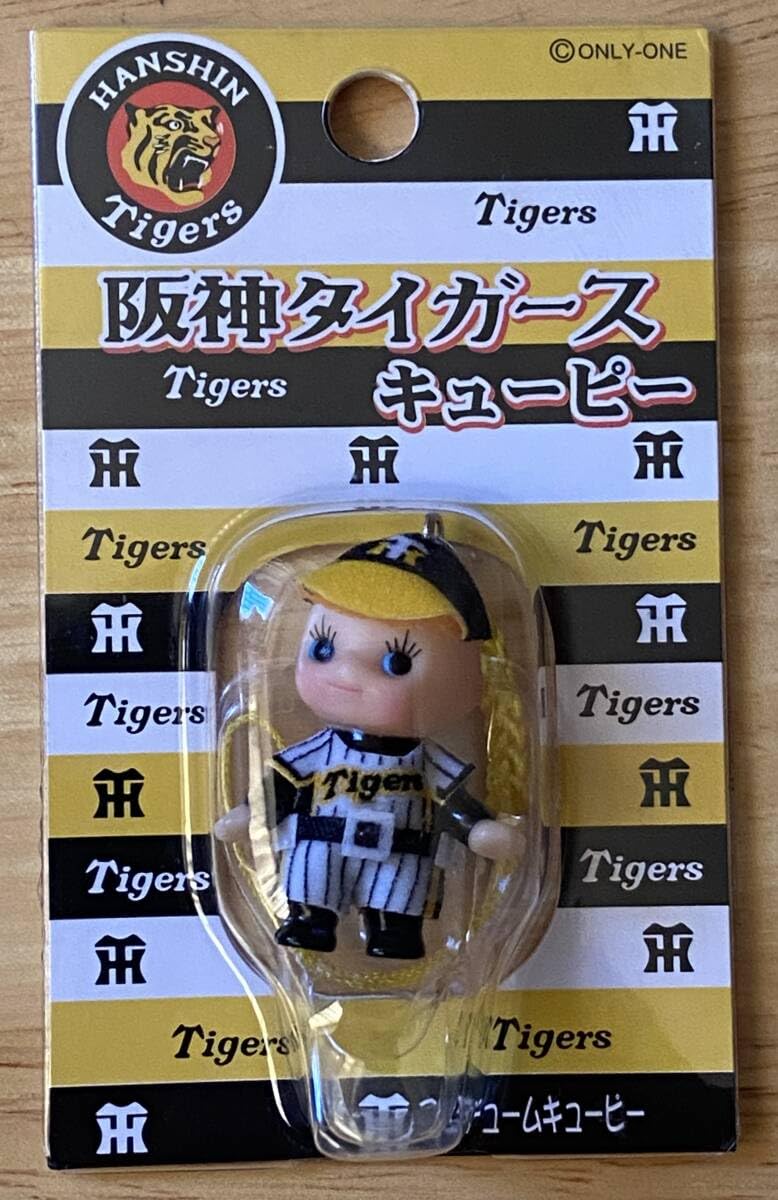 Amazon.co.jp: 257 阪神タイガースキューピー ストラップ/コスチューム