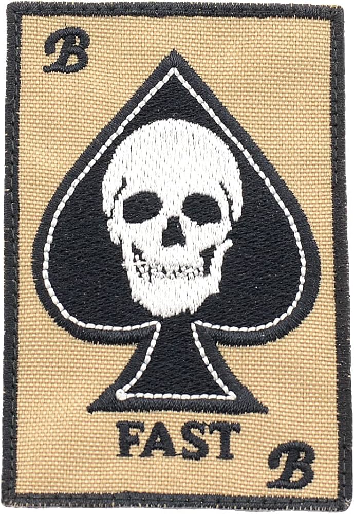 Amazon.com: LA PATCHERIA DEA Fast Bravo Team : Clothing, Shoes