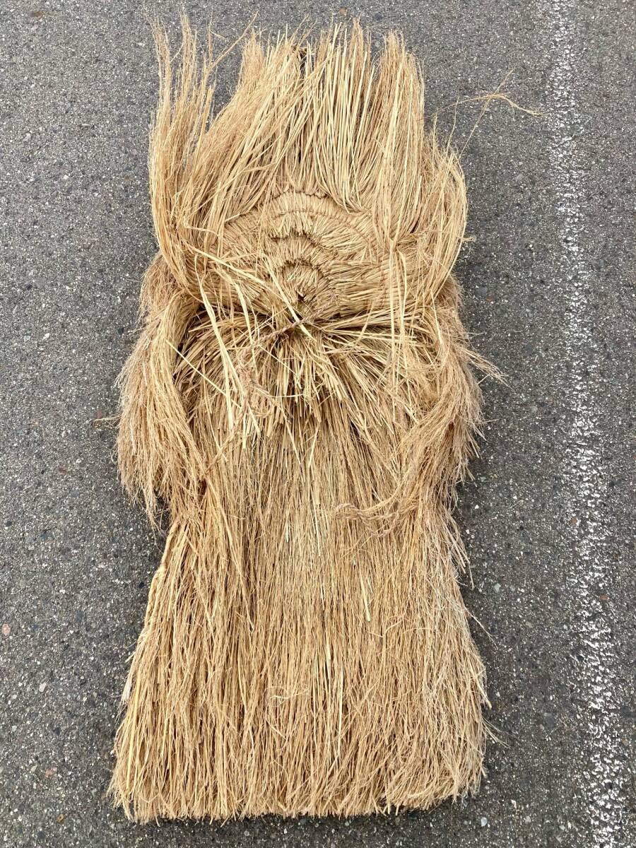 Amazon.co.jp: 雨蓑山-1藁蓑蓑古民具昭和レトロアンティーク手作り貴重