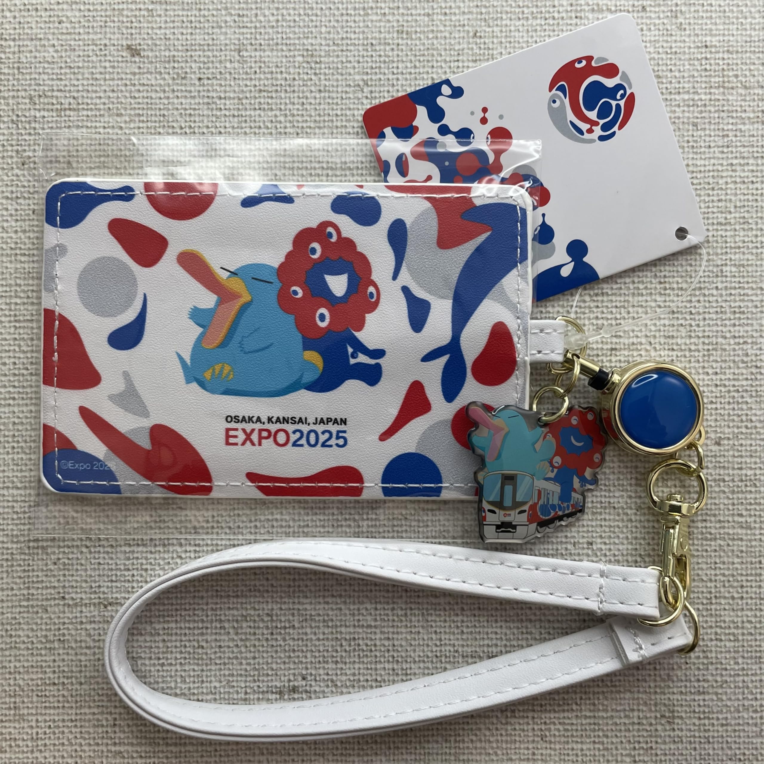 Amazon.co.jp: 大阪万博 合皮製 パスケース カードケース リール付き