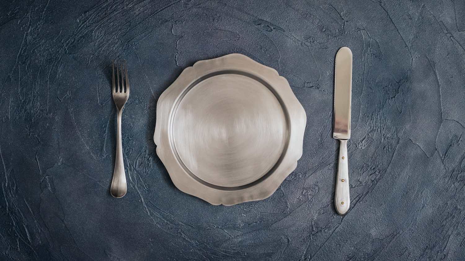 偏愛アイテムを語るvol.15「竹俣勇壱のお皿＆カトラリー」 | MINIMALOG