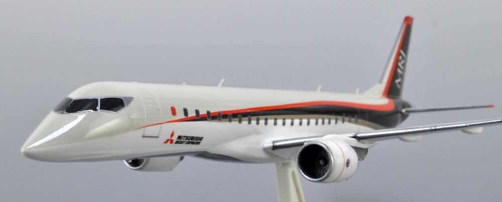 三菱 MRJ 飛行試験1号機 （とっしー） ～ Mitsubishi Regional Jet
