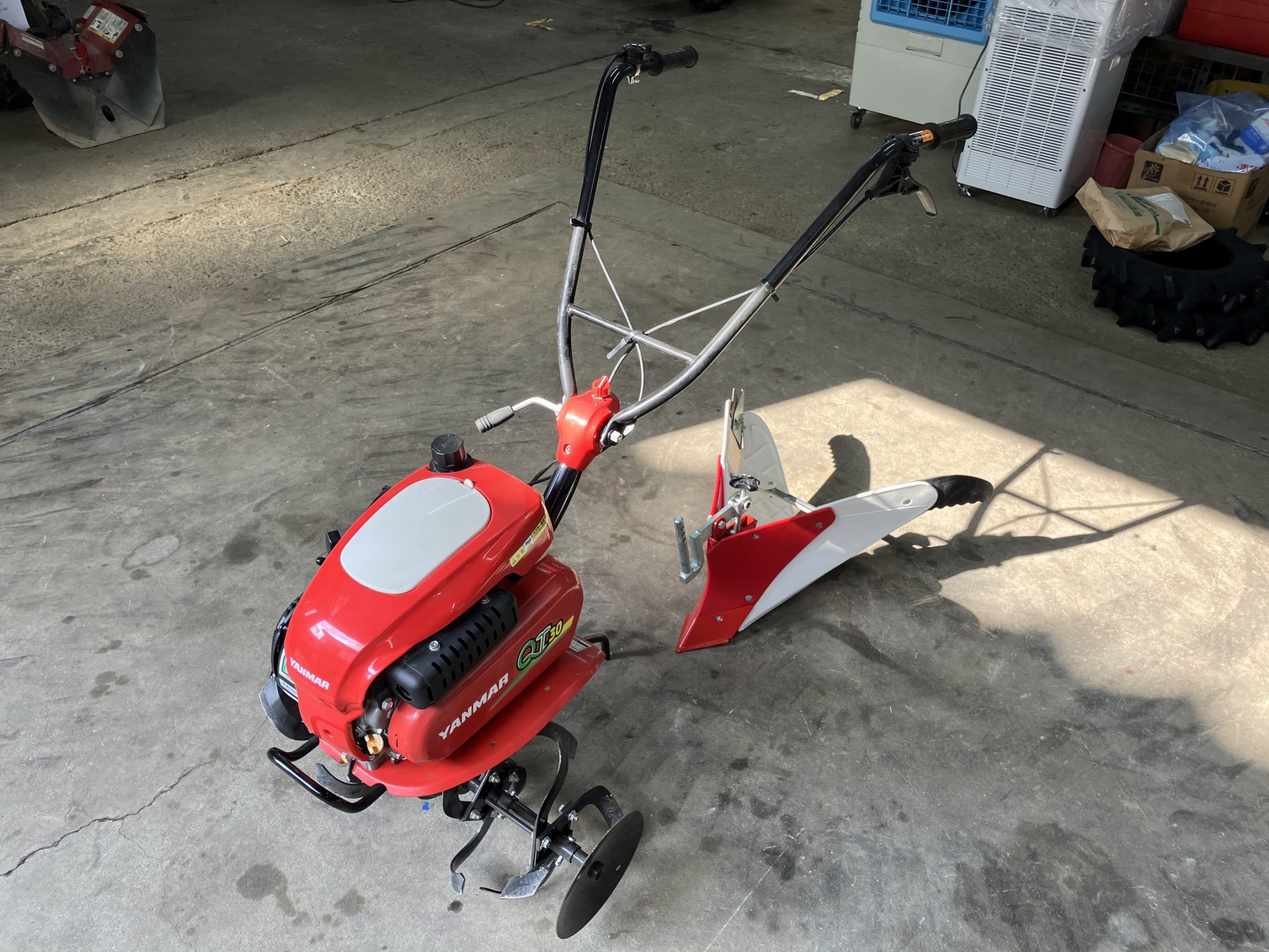 ヤンマー QT30 ミニ耕うん機 2．7馬力 畦立て器付 - 株式会社田