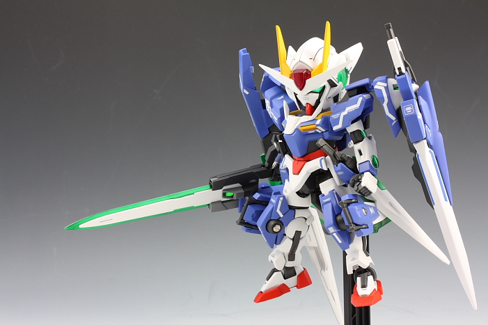 Custom Build : GN-0000/7S 00 Gundam Seven Sword with 0 Raiser (SD