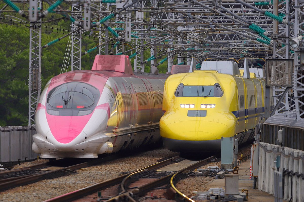 4月26日、4984A ドクターイエロー T5編成 のぞみ検測上りと851A こだま