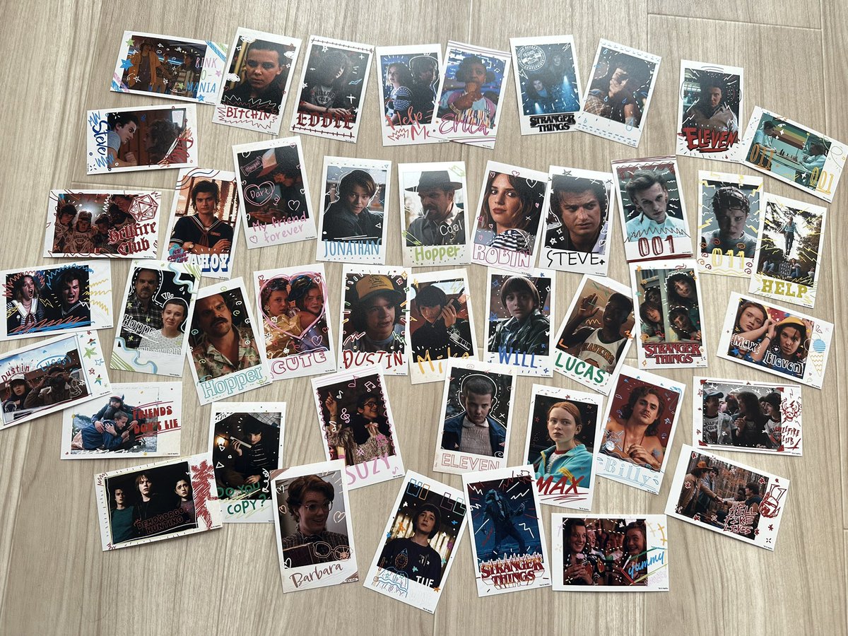 ストレンジャーシングスのミニブロマイドBOX！ 2日目の朝イチで